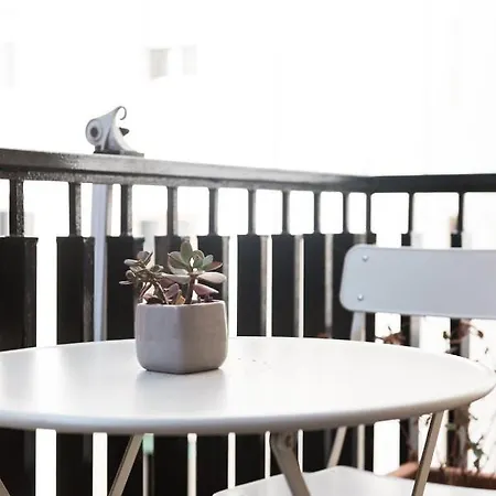 Starhost - Golden ساليرنو