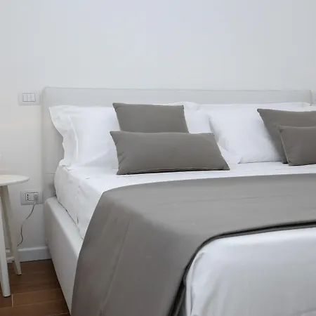 Starhost - Golden شقة ساليرنو