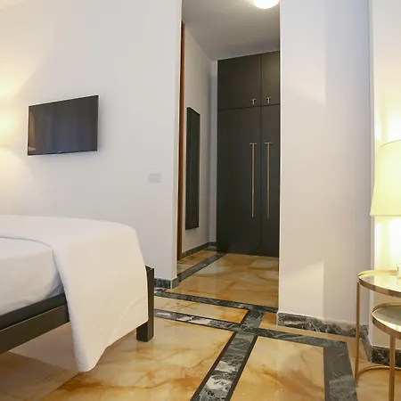 Starhost - Golden شقة ساليرنو