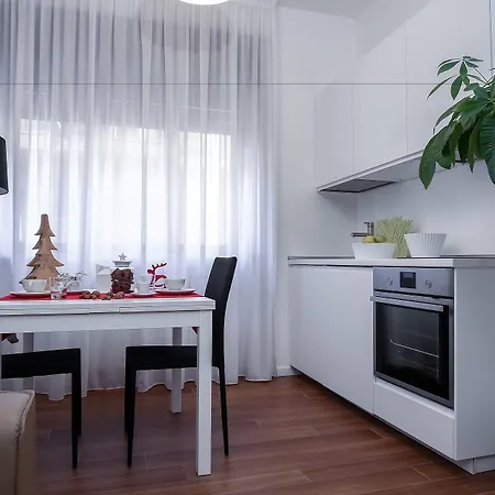 Starhost - Golden * ساليرنو