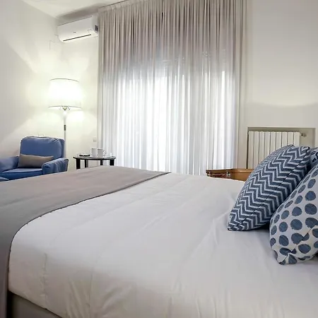 Starhost - Golden Apartment Salerno