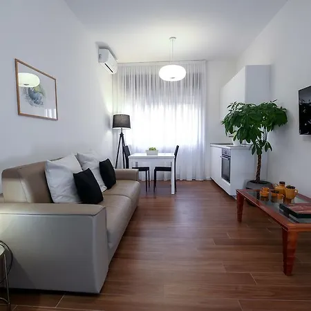Apartment Starhost - Golden